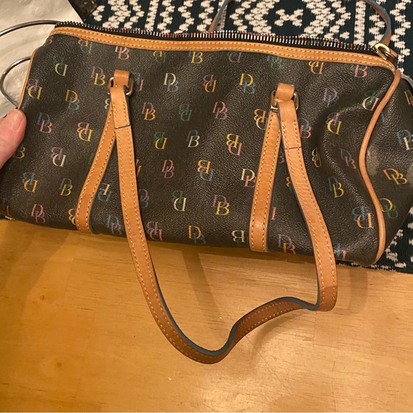 Vintage Dooney & Bourke Barrel bag - Picture 4 of 6